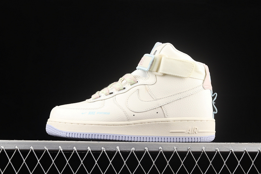Nike [CQ4810-111]-[AIR FORCE 1 HIGH UTILITY IS FEMALE SAIL/LAVENDER MIST]-[UNSIEX:36-45], photo 1