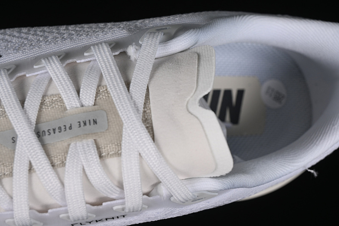 Nike [FQ7262-100]-[AIR ZOOM PEGASUS 35 WHITE/SAIL/LIGHT OREWOOD BROWN/ANTHRACITE]-[UNISEX:36-46] - Image 9