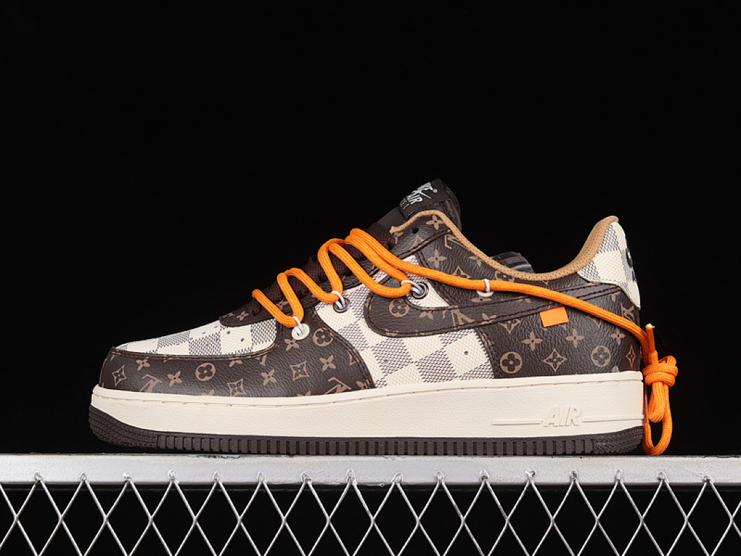 Nike Nike L*V X AIR FORCE 1 LOW 07 DARK BROWN/BEIGE/LIGHT GREY · CV1724-113, photo 1