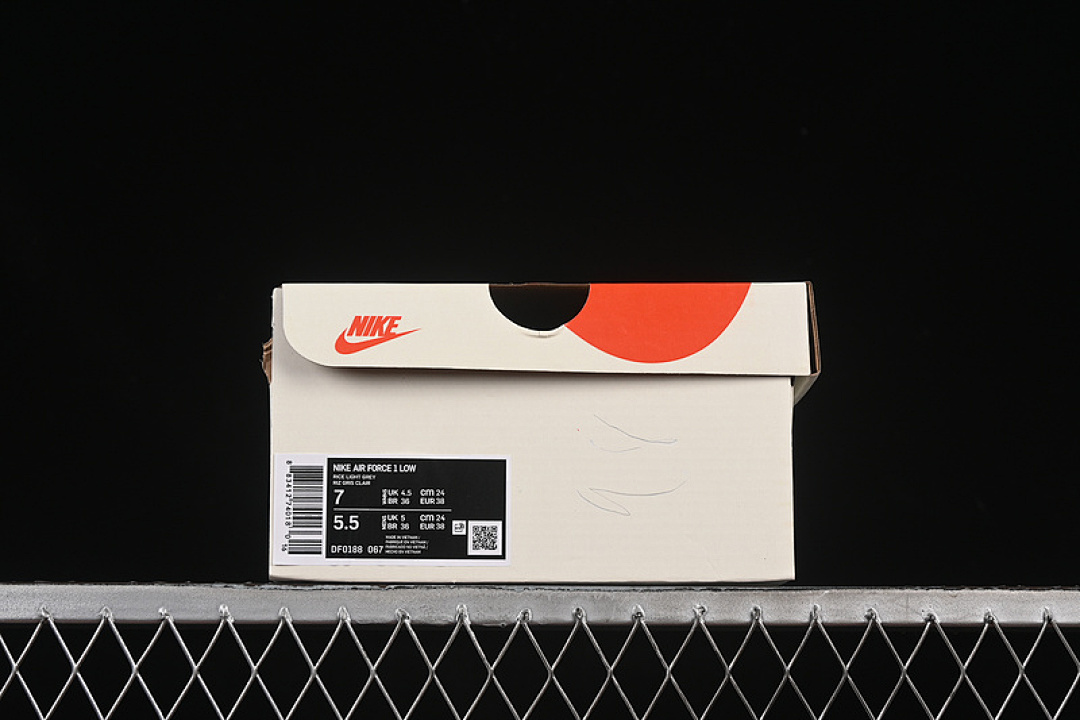 Nike [DF0188-067]-[AIR FORCE 1 07 LOW WHITE/BLUE]-[WOMAN:36-39]-[MAN:40-45] - Image 9
