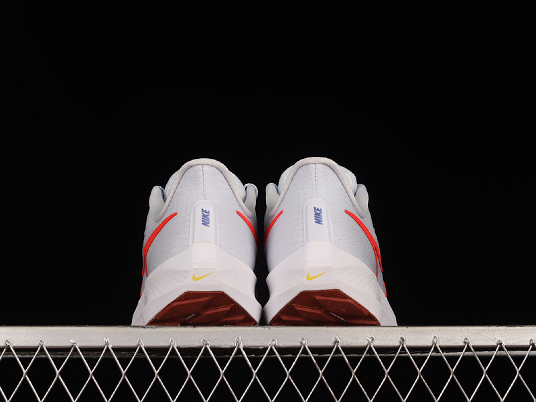 Nike [DH4071-007]-[AIR ZOOM PEGASUS 39 GREY/BRIGHT CRIMSON/RED]-[MAN:39-45] - Image 13