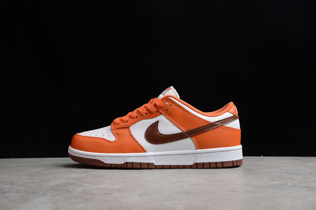 Unbranded [DQ4697-800]-[SB DUNK LOW REVERSE MESA ORANGE WHITE/ORANGE/BROWN]-[WOMAN:36-39]-[MAN:40-47.5], photo 1