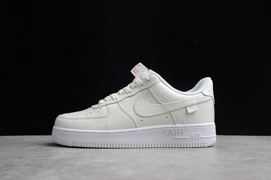 Nike [LV3369-100]-[AIR FORCE 1 L*V LOW CREAM WHITE/CREAM WHITE/BLACK]-[WOMAN:36-39]-[MAN:40-45], photo 1