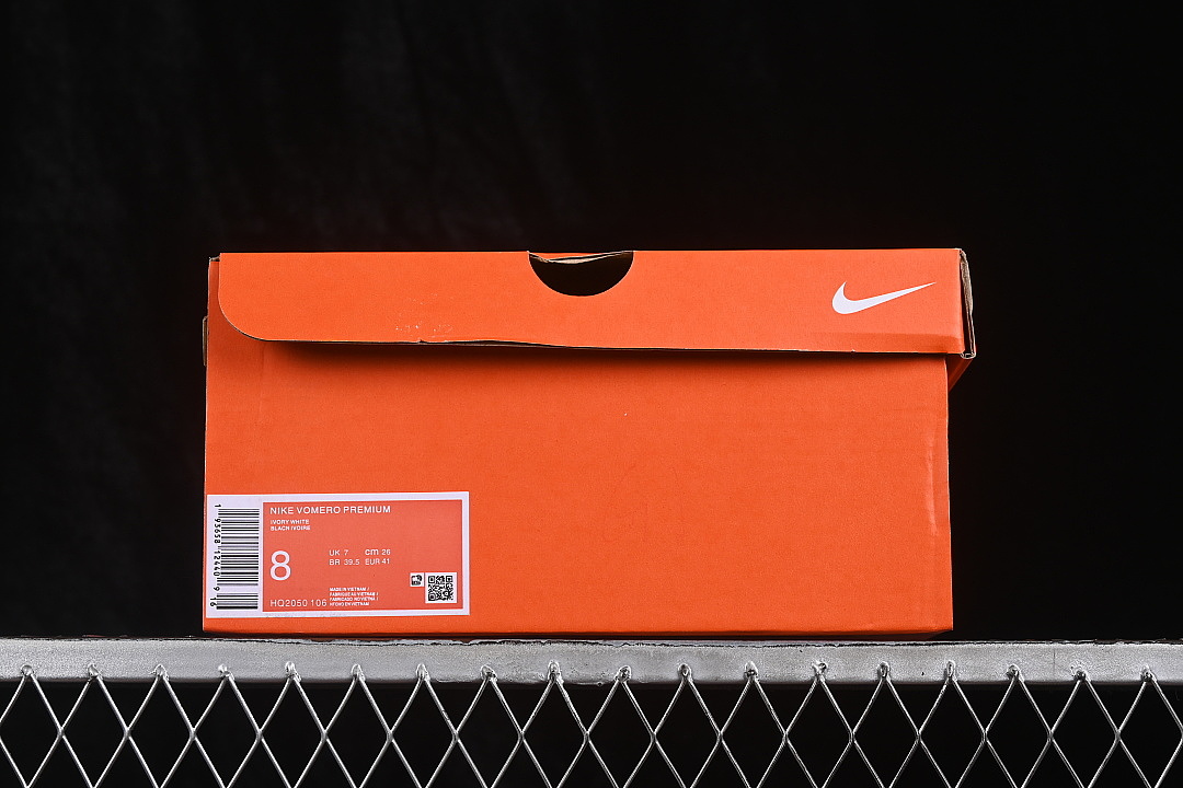 Nike [HQ2050-106]-[VOMERO PREMIUM SANDDRIFT/JADE HORIZON/BLACK SPRUCE]-[WOMAN:36-39]-[MAN:40-46] - Image 12