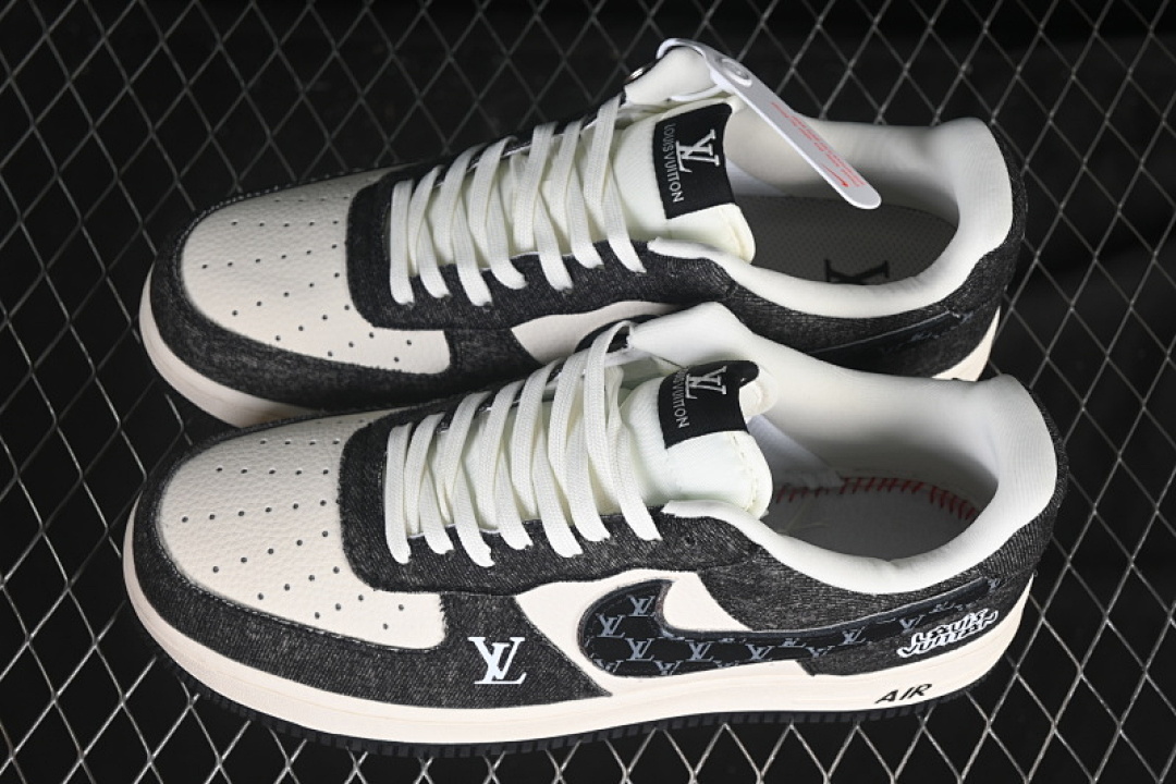 Nike [DX1888-097]-[AIR FORCE 1 07 LOW CASUAL SNEAKERS BLACK/WHITE]-[WOMAN:36-39]-[MAN:40-45] - Image 10