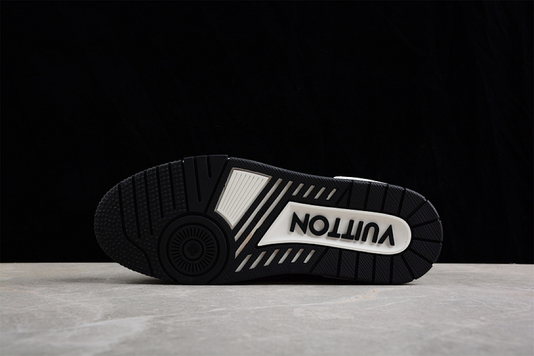 Louis Vuitton [L*V TRAINER LOW SNEAKERS WHITE/BLACK/WHITE]-[WOMAN:36-39]-[MAN:40-45] - Image 14