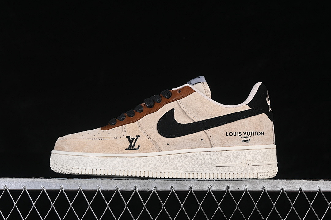 Nike [FQ3546-100]-[AIR FORCE 1 07 LOW BROWN/WHITE/BLACK]-[WOMAN:36-39]-[MAN:40-45] - Image 2