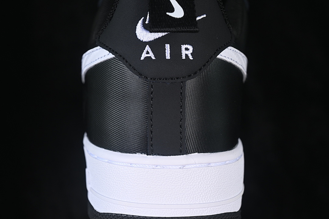Nike [IR5599-001]-[AIR FORCE 1 LOW 07 LV8 BLACK/WHITE/BLACK]-[WOMAN:36-39]-[MAN:40-45] - Image 7