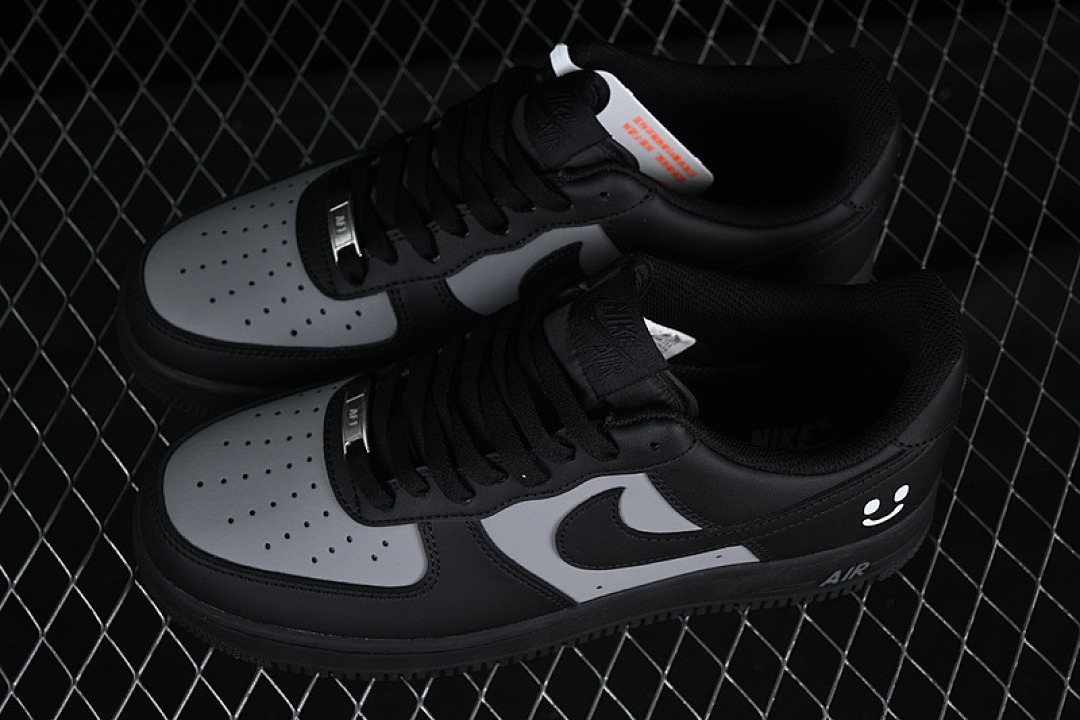 Nike [CW2288-111]-[AIR FORCE 1 07 LOW GREY/BLACK]-[WOMAN:36-39]-[MAN:40-45] - Image 11
