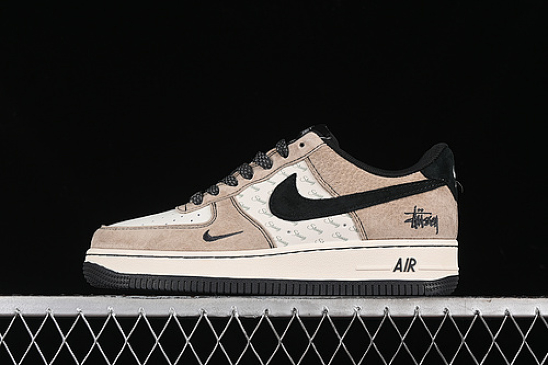 Nike [XZ6188-999]-[AIR FORCE 1 07 LOW WHITE/BLACK/KHAKI]-[WOMAN:36-39]-[MAN:40-45], photo 1