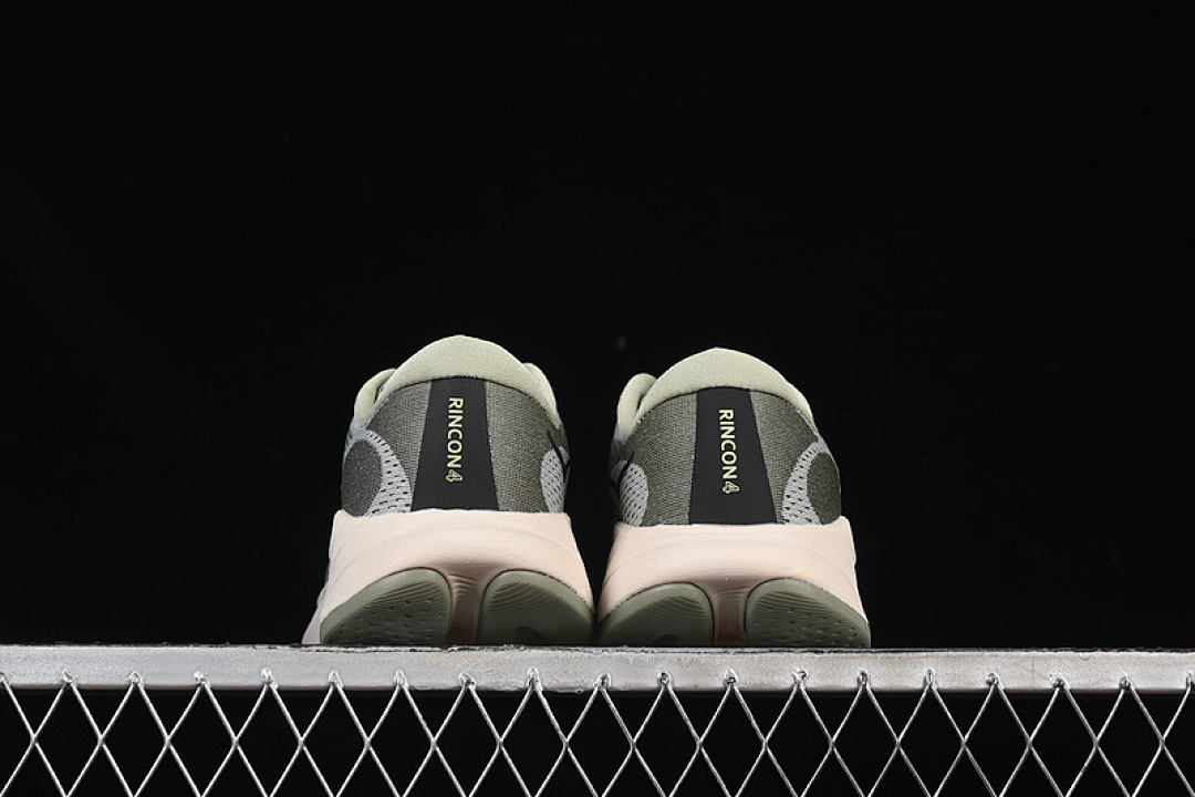 On Running [1155130 FLY]-[HOKA ONE RINCON 4 GREEN/BLACK]-[WOMAN:36-39]-[MAN:40-46] - Image 14