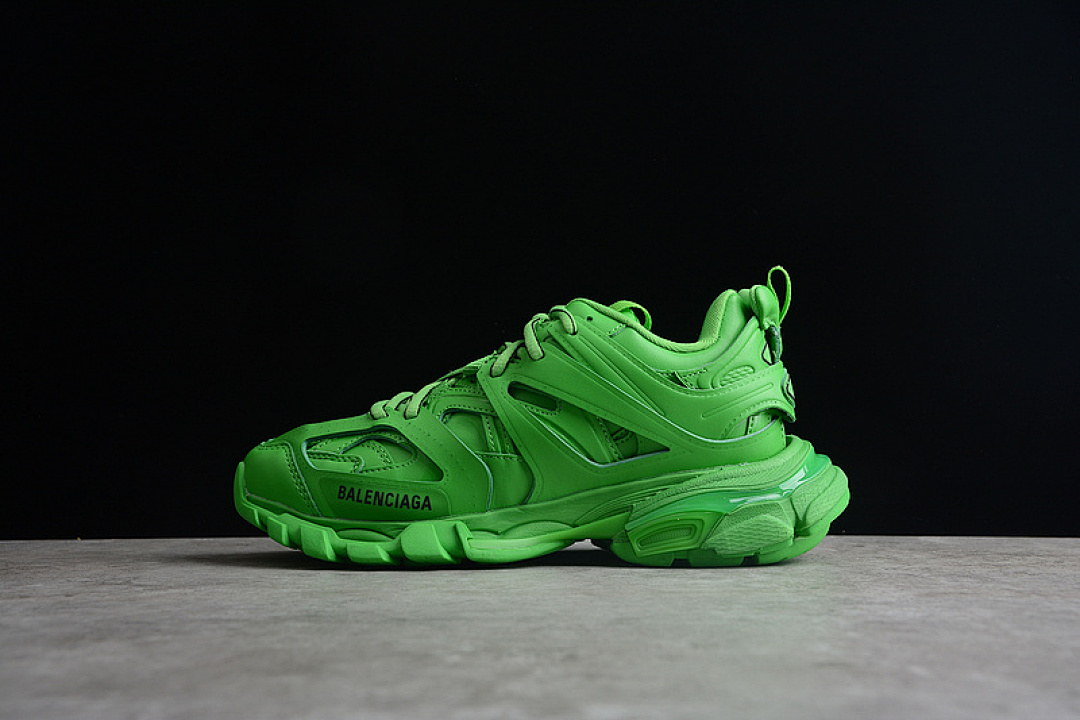 Unbranded [BA*LEN*CIAGA TRACK 3.0 SNEAKERS GREEN/GREEN/BLACK]-[WOMAN:35-39]-[MAN:40-46], photo 1
