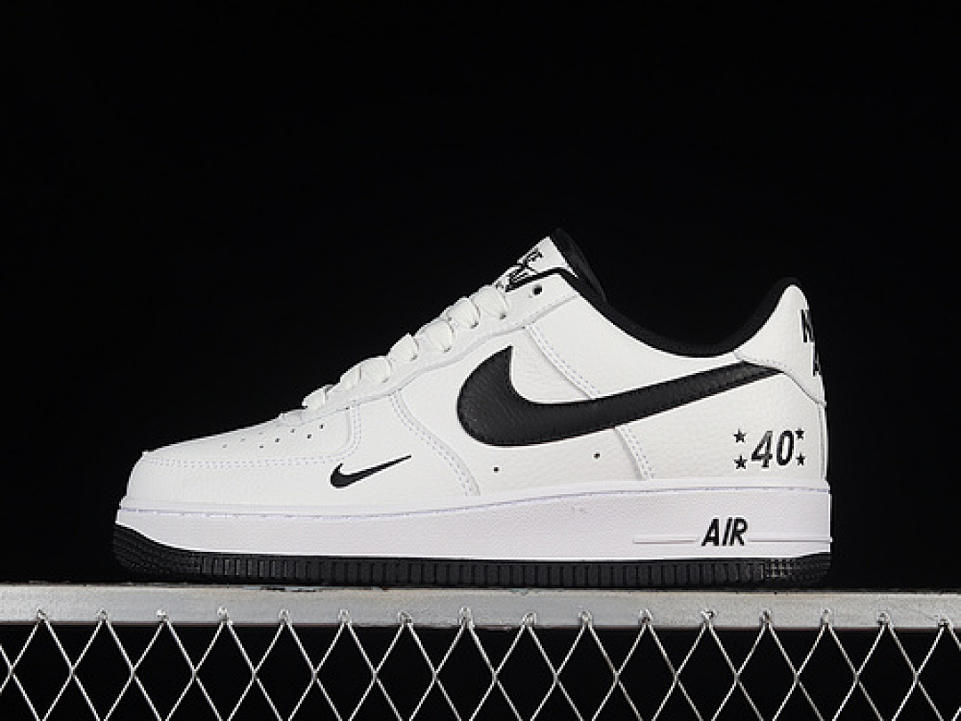 Nike Nike AIR FORCE 1 07 LOW BLACK/WHITE · MN5263-127, photo 1