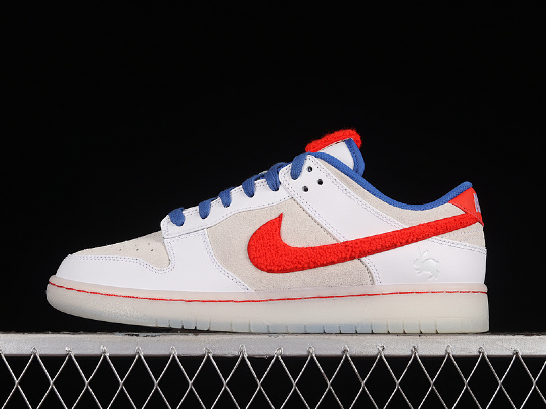 Nike DUNK LOW YEAR OF THE RABBIT WHITE/CRIMSON/VARSITY ROYAL/SAIL · FD4203-161, photo 1