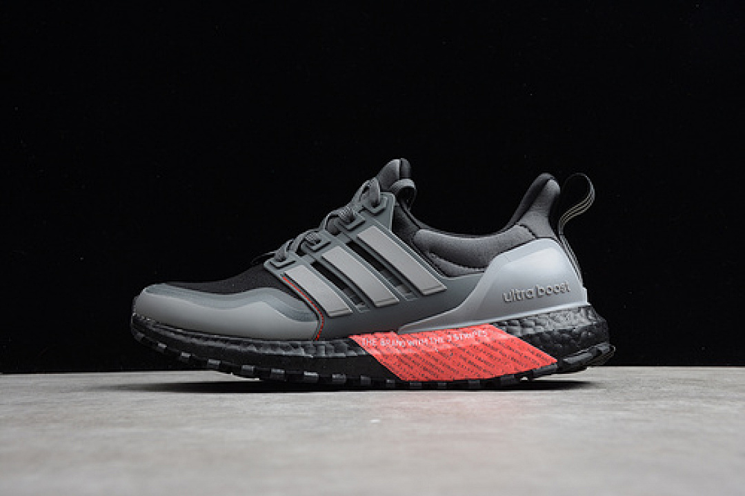 MAN:39-45 · EG8098, photo 1