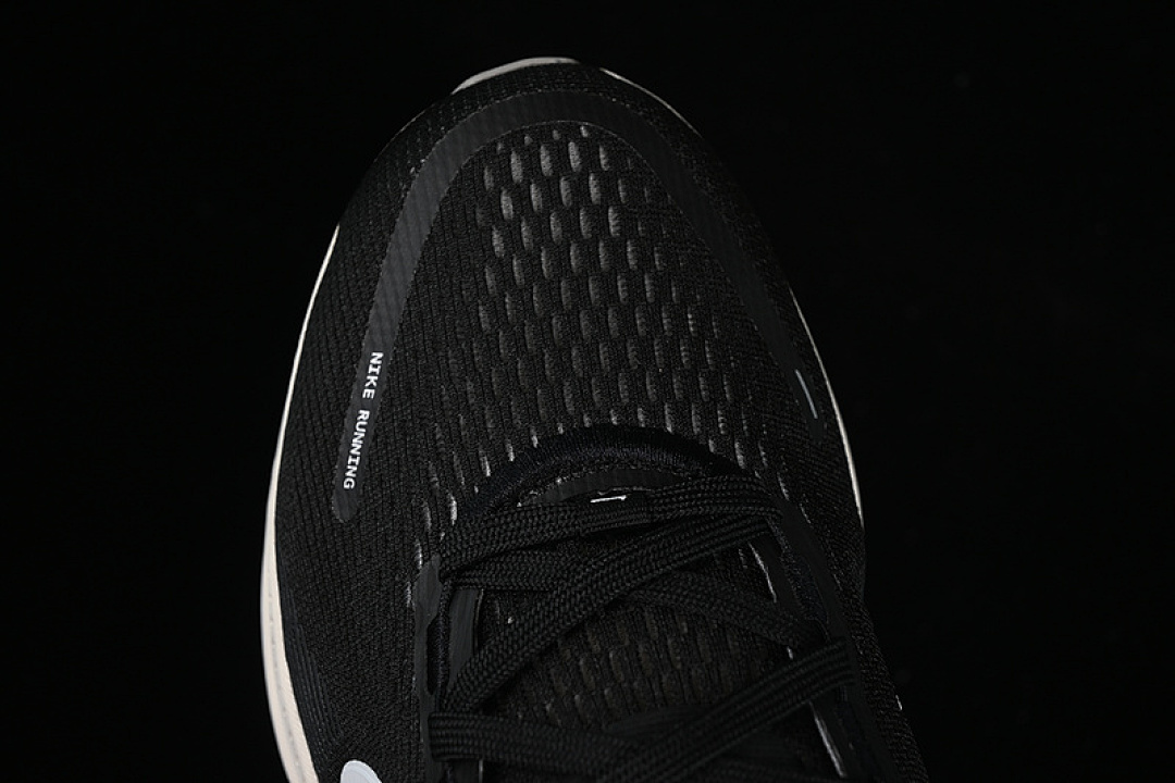 Nike [HM6803-007]-[AIR ZOOM VOMERO 18 WHITE/BLACK]-[WOMAN:36-39]-[MAN:40-46] - Image 10