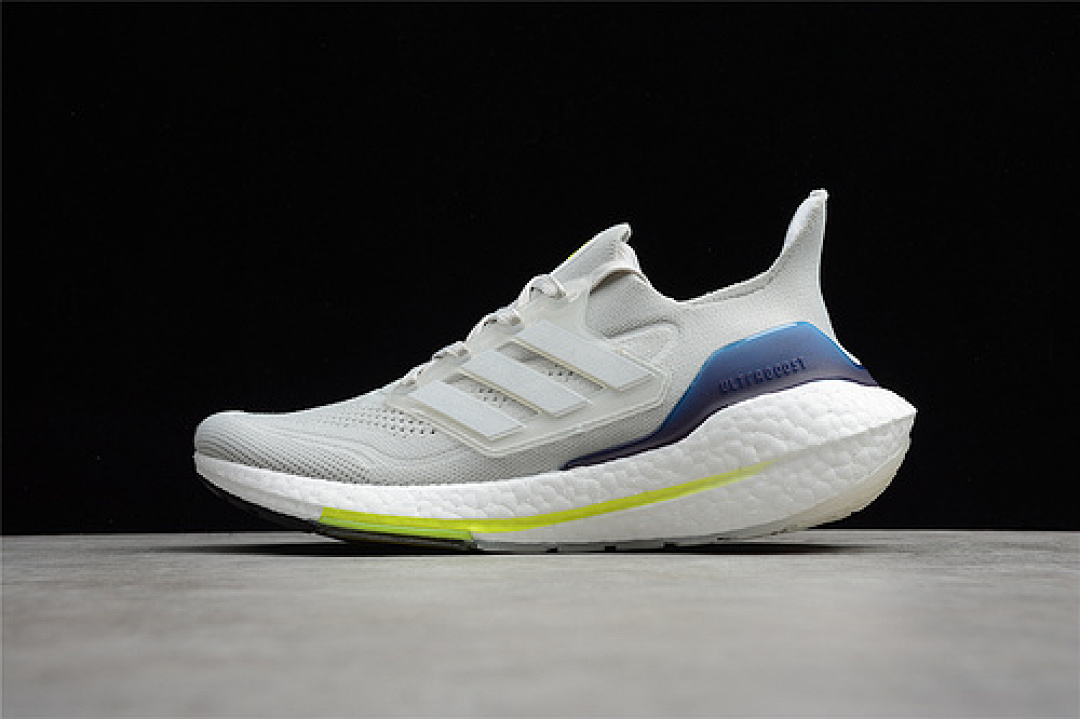 ULTRABOOST 21 SHOES CRYSTAL WHITE/CLOUD WHITE/SOLAR YELLOW · FY0371, photo 1