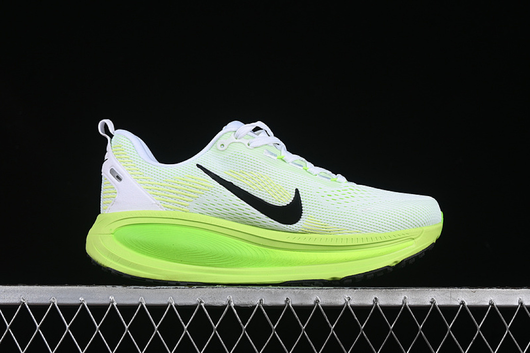 Nike [HM6804-102]-[AIR ZOOM VOMERO 18 WHITE/ELECTRIC GREEN/VOLT/BLACK]-[WOMAN:36-39]-[MAN:40-46] - Image 16