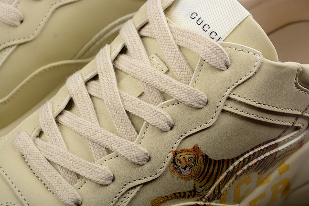 On Running [GU*CCI RHYTON VINTAGE TRAINER SNEAKER BEIGE/BEIGE/TIGER]-[WOMAN:35-39]-[MAN:40-44] - Image 9