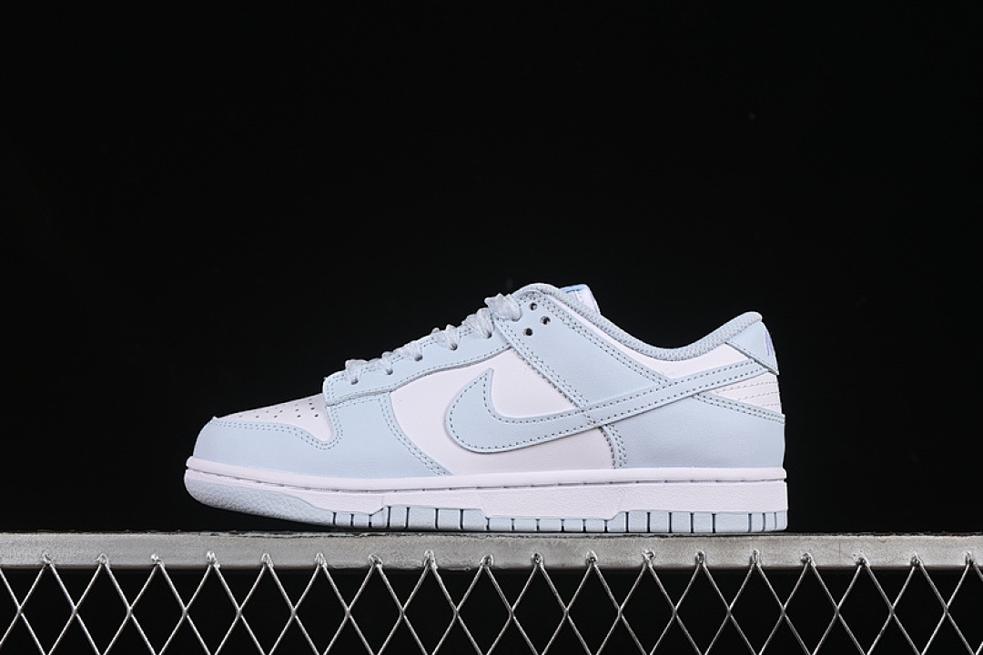 Unbranded [IB7311-100]-[DUNK LOW SB NEXT NATURE WHITE/BLUE TINT]-[WOMAN:35.5-40], photo 1