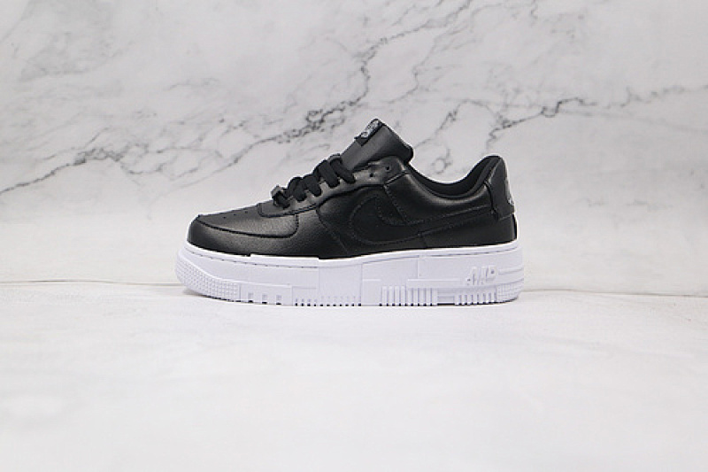 Nike Nike AIR FORCE 1 LOW PIXEL BLACK/WHITE/BLACK · CK6649-001, photo 1