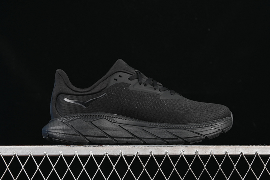 Hoka [1147850 BBLC]-[HOKA ARAHI 7 BLACK]-[WOMAN:36-39]-[MAN:40-45] - Image 15