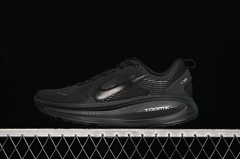 Nike Nike AIR ZOOM VOMERO 18 BLACK · HM6803-005, photo 1