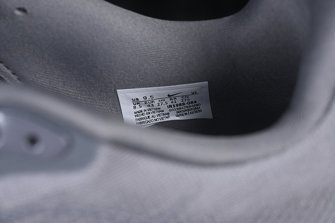 Nike [IR1988-084]-[AIR ZOOM VOMERO PREMIUM AIR CUSHION SHOES GREY/WHITE]-[WOMAN:36-39]-[MAN:40-45] - Image 5