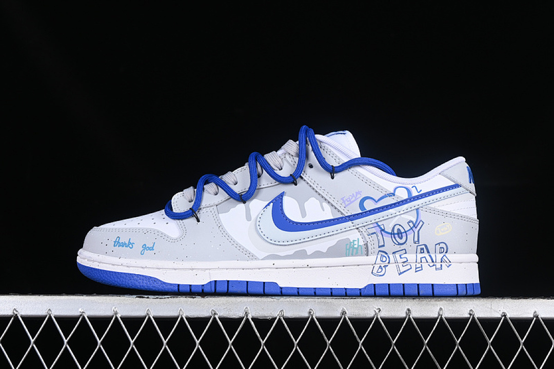 Unbranded [DV0831-104]-[DUNK LOW SB ROYAL SUMMIT WHITE/HYPER ROYAL]-[WOMAN:36-39]-[MAN:40-46], photo 1