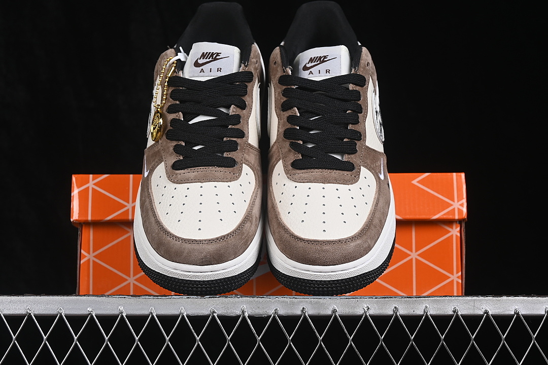 Nike [WY0655-101]-[AIR FORCE 1 07 LOW CASUAL SNEAKERS WHITE/BROWN/BLACK]-[WOMAN:36-39]-[MAN:40-45] - Image 13