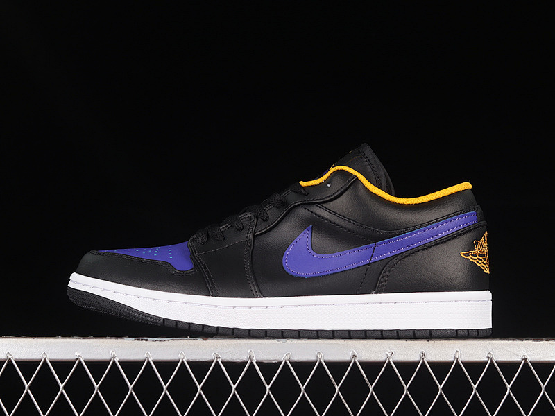 Jordan AIR Jordan 1 LOW BLACK/DARK CONCORD/TAXI · 553558-075, photo 1