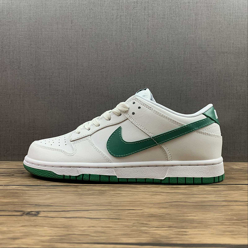 Nike SB DUNK LOW WHITE/LUCKY GREEN/WHITE · DD1503-112, photo 1