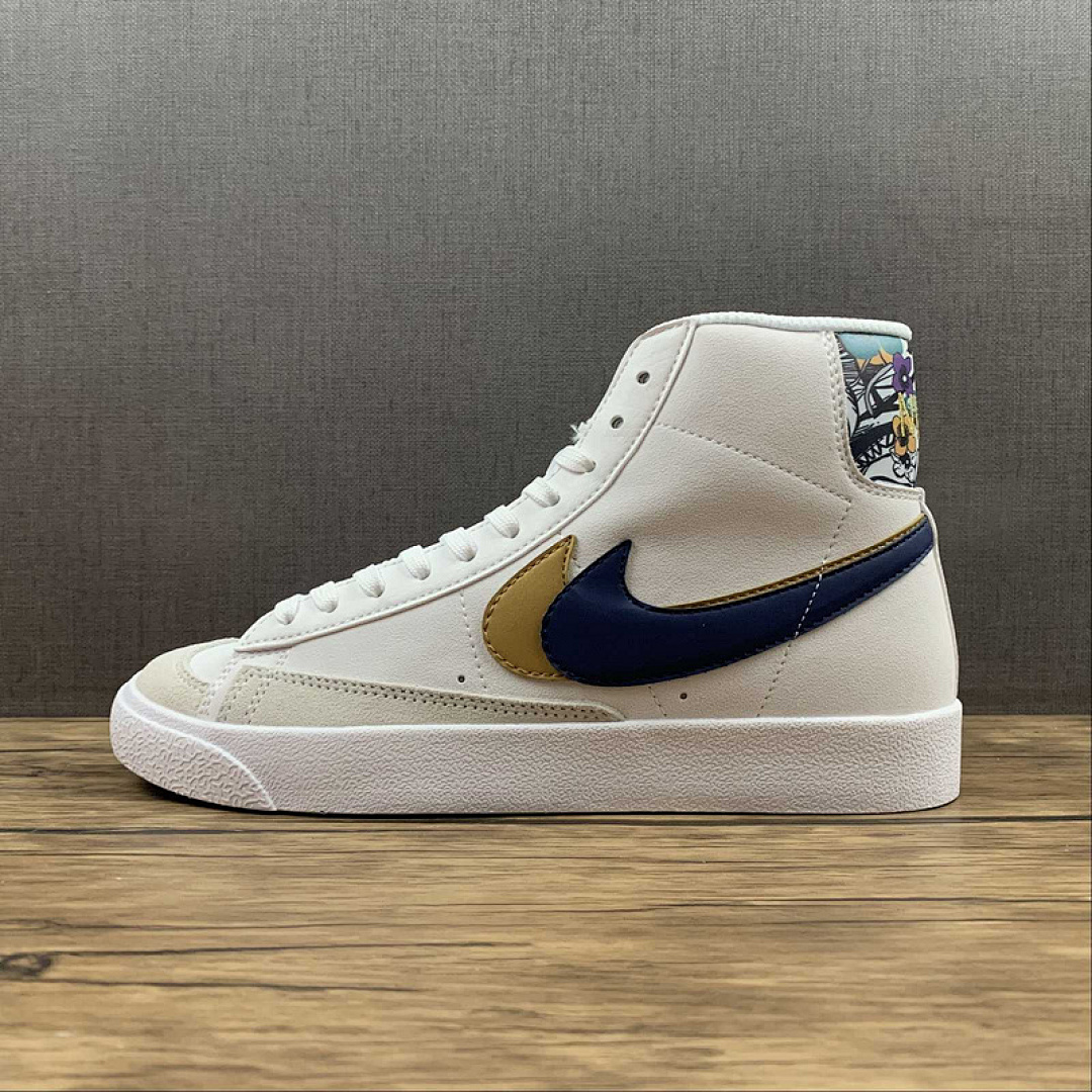 Unbranded [DD1847-102]-[BLAZER MID 77 SE GS DOUBLE SWOOSH WHITE/METALLIC GOLD/BLUE VOID]-[WOMAN:36-39], photo 1