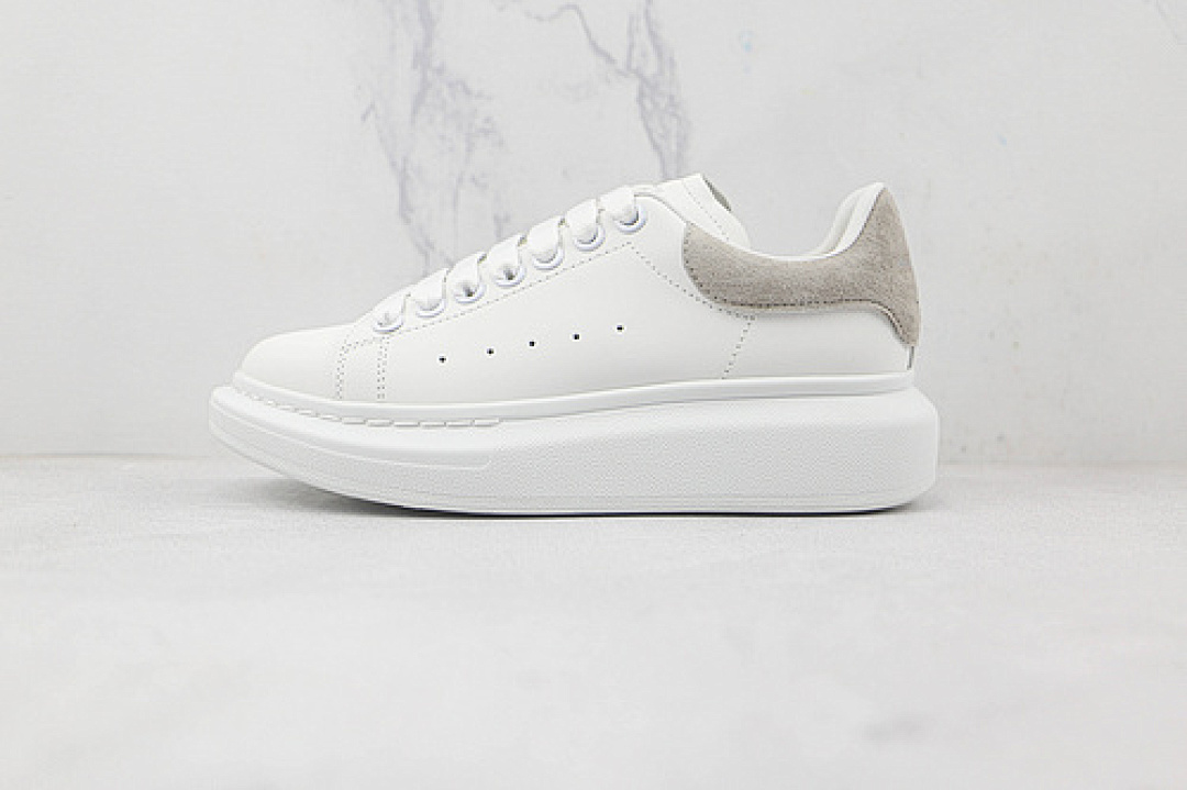 Alexander McQueen [ALE*XANDER MCQUEEN WHITE/WHITE/GREY]-[WOMAN:34-39]-[MAN:40-45], photo 1
