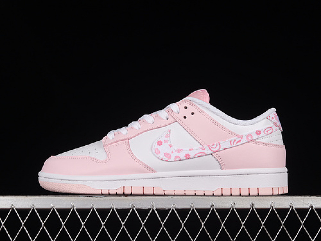 Unbranded [FD1449-100]-[DUNK LOW SB PINK PAISLEY WHITE/MEDIUM SOFT PINK/PEARL PINK]-[UNISEX:35.5-47.5], photo 1