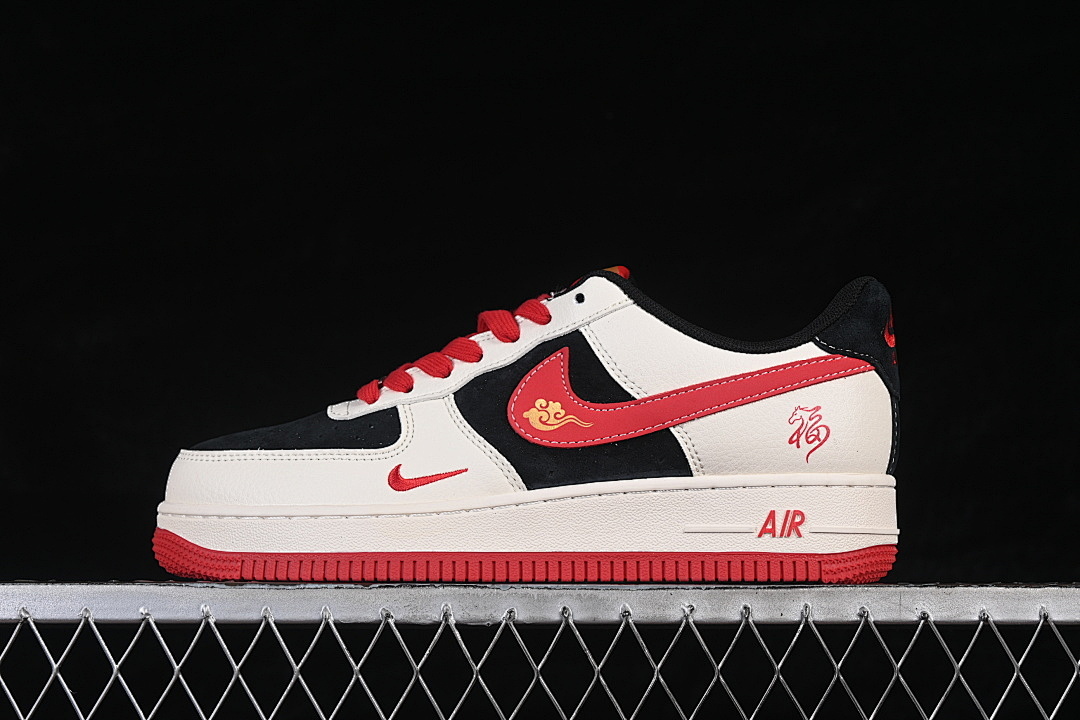 Nike [XD0028-016]-[AIR FORCE 1 07 LOW CASUAL SNEAKERS WHITE/BLACK/RED]-[WOMAN:36-39]-[MAN:40-45] - Image 2