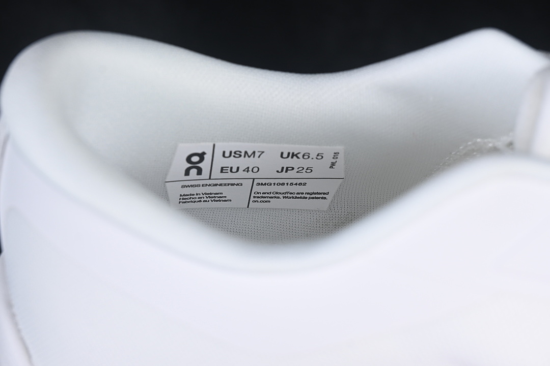 On Running [ON CLOUDNOVA MOON LOW-TOP CASUAL LIFESTYLE SHOES WHITE/WHITE]-[WOMAN:36-39]-[MAN:40-45] - Image 6