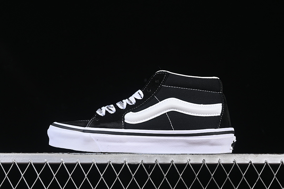 Unbranded [VN000NBNCJK]-[HOMMEGIRLS X MID SIZED CASUAL SHOES WHITE/BLACK]-[WOMAN:35-39]-[MAN:40-45], photo 1