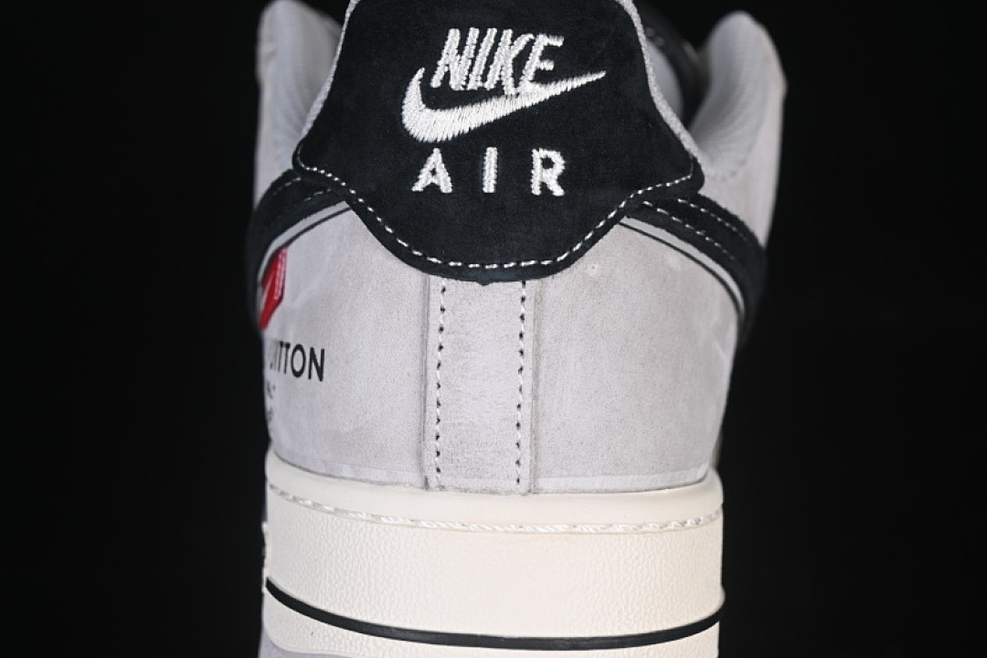 Nike [MZ9588-810]-[AIR FORCE 1 07 LOW LV WHITE/GREY/BLACK]-[WOMAN:36-39]-[MAN:40-45] - Image 7