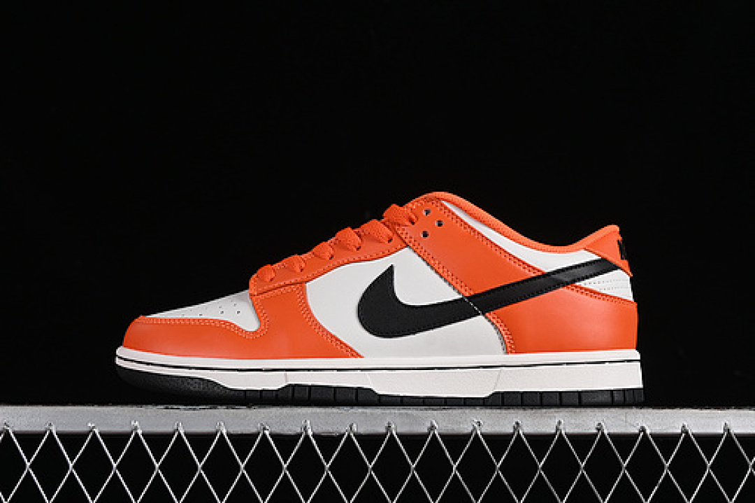 Unbranded [DH9765-003]-[SB DUNK LOW WHITE/BLACK/ORANGE]-[WOMAN:36-39]-[MAN:40-46], photo 1