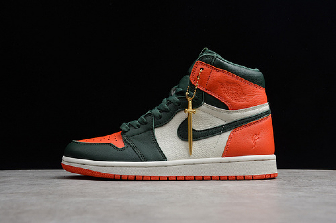 Jordan [AV3905-106]-[AIR JORDAN 1 RETRO HIGH OG NRG GREEN/ORANGE RED-WHITE]-[MAN:40-46]-[OG00260], photo 1