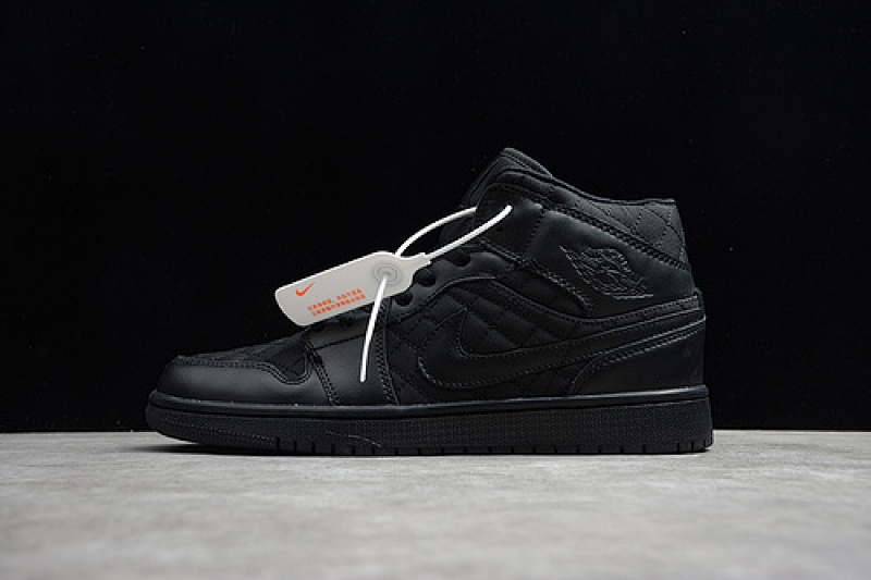 Jordan AIR Jordan 1 MID BLACK QUILTED BLACK/BLACK/BLACK · DB6078-001, photo 1