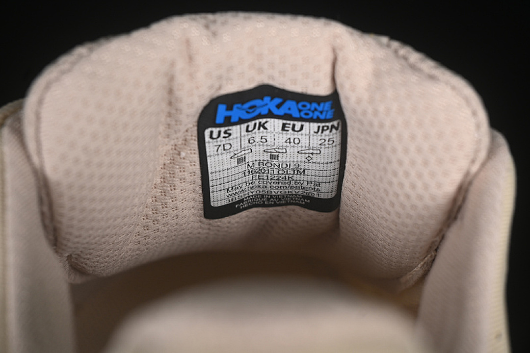 On Running [1162011 OLTM]-[HOKA ONE BONDI 9 GREY]-[WOMAN:36-39]-[MAN:40-45] - Image 6
