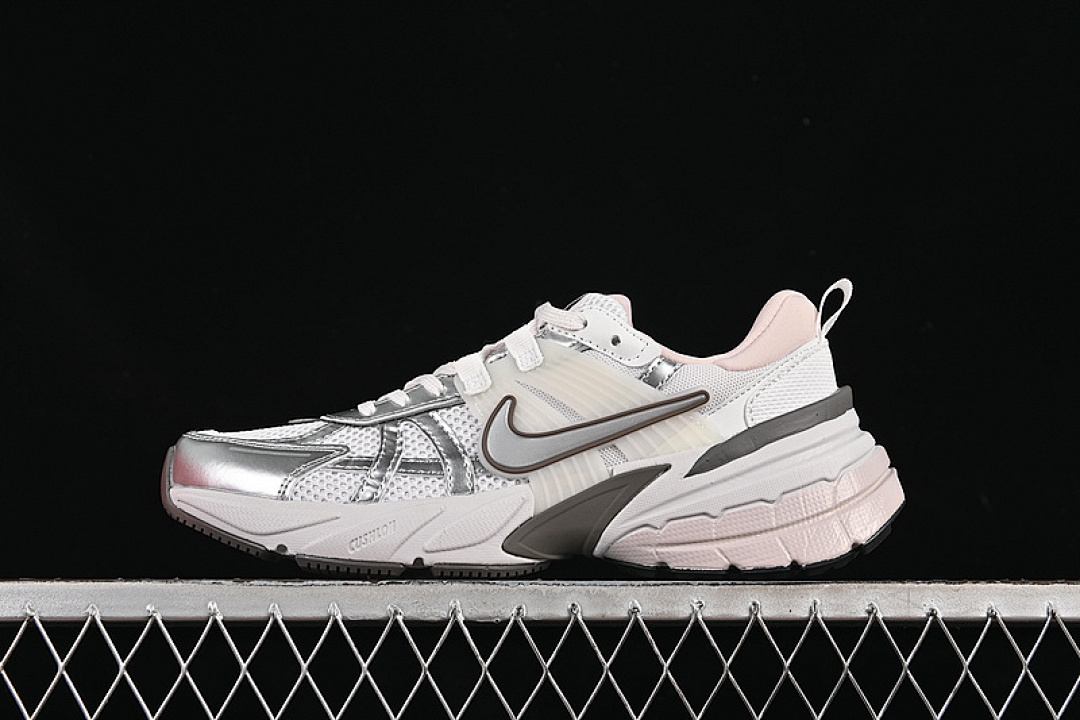 Unbranded [FD0736-010]-[V2K RUNTEKK RUN WHITE/GREY/PINK]-[WOMAN:35.5-39]-[MAN:40-45], photo 1