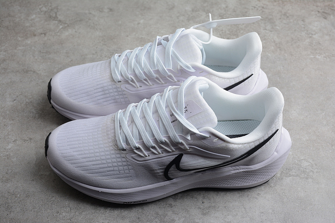 Nike [DG4071-101]-[AIR ZOOM PEGASUS 39 WHITE/SILVER/BLUE]-[MAN:39-45] - Image 9