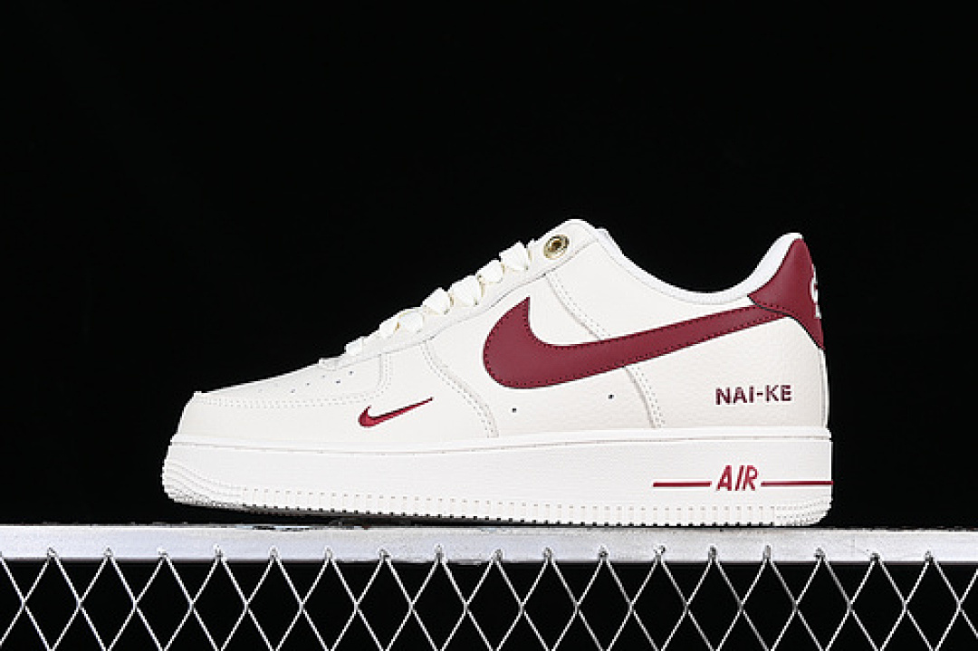 Nike [NK0621-911]-[AIR FORCE 1 07 LOW NAI KE WHITE/RED]-[WOMAN:36-39]-[MAN:40-45], photo 1