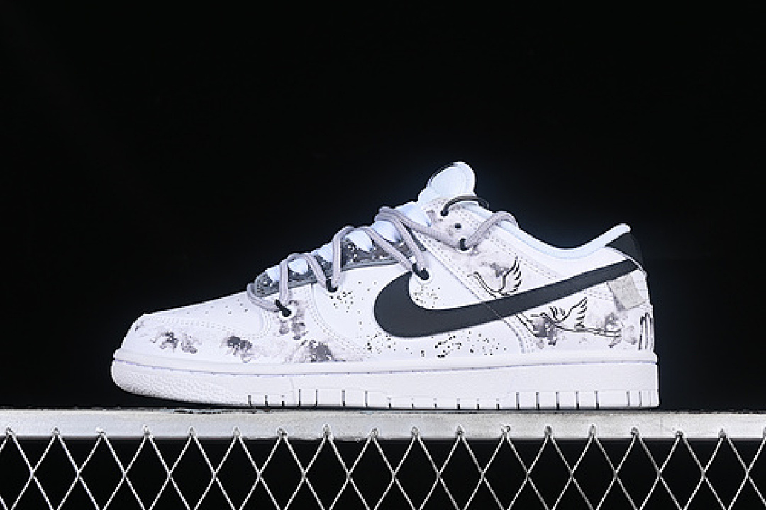 Unbranded [MS2022-886]-[OTOMO KATSUHIRO SB DUNK LOW STEAMBOY OST WHITE/BLUE/BROWN]-[UNISEX:36-47.5], photo 1