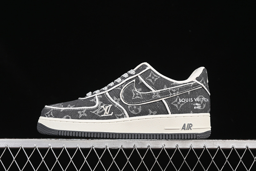Nike [SC9207-530]-[AIR FORCE 1 07 LOW LV WHITE/BLACK]-[WOMAN:36-39]-[MAN:40-45] - Image 2