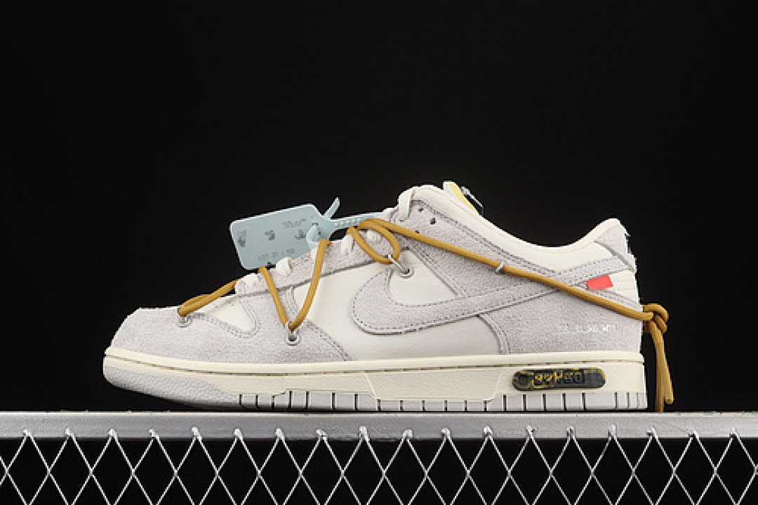 Unbranded [DJ0950-105]-[GZ OW X SB DUNK LOW LOT 37 OF 50 WHITE/LIGHT GREY/YELLOW]-[UNSIEX:36-47.5], photo 1