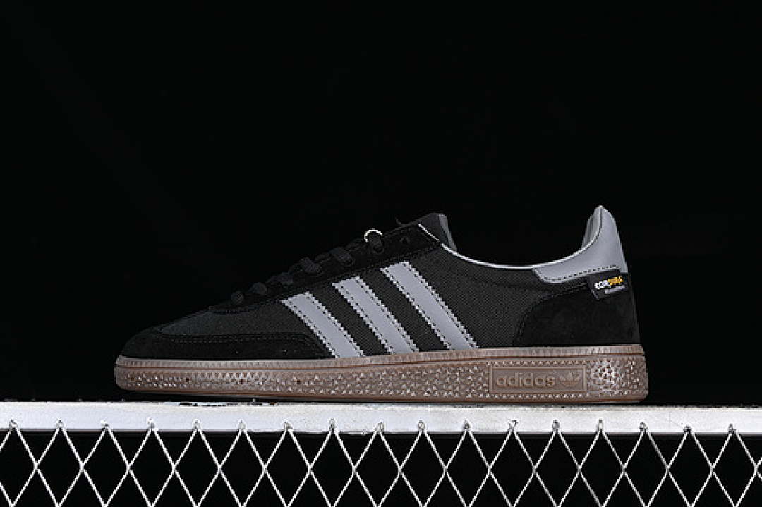 Unbranded [GY7406]-[HANDBALL SPEZIAL BLACK/GREY/BROWN]-[WOMAN:35-40]-[MAN:40-45], photo 1